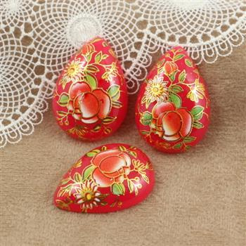 Kaboszon z żywicy malinowy w kwiaty łezka 25x18mm