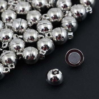 Zapięcie metalowe magnetyczne kula srebrna 8mm