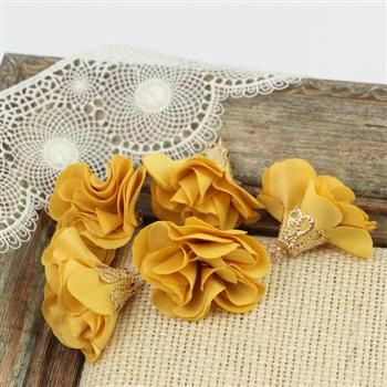 Ozdobny kwiatek w ażurowej tulejce miodowy 25mm