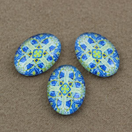 Kaboszon szklany z grafiką owal 18x13mm