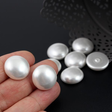 Glass Pearl Cabochon Bright White 18mm