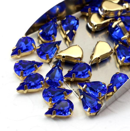 Kaboszon w oprawie łezka fasetowana szafirowa 13x8mm