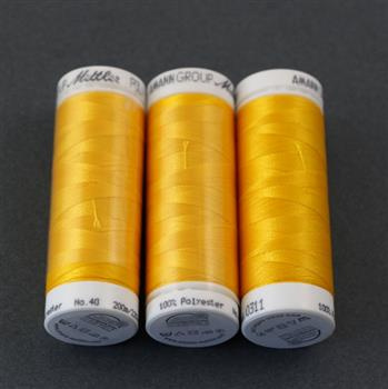 Nici Poly Sheen No. 40 bursztynowe 200m [szpula]