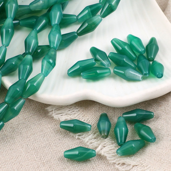 Agat zielony wrzeciono gładkie 14x6mm