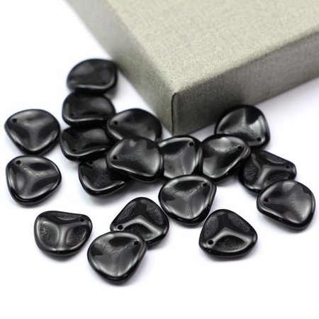 Rose Petals 14x13mm Jet