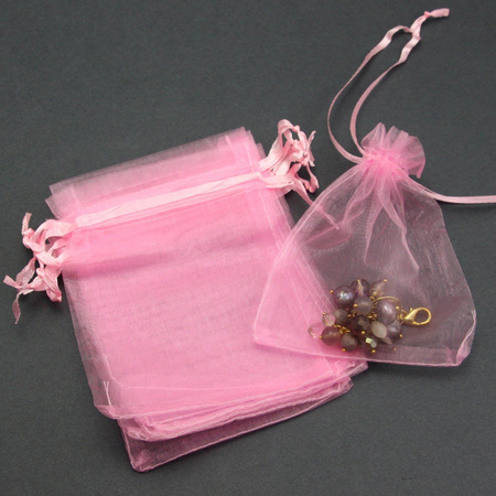 Woreczek z organzy różowy 12x10cm