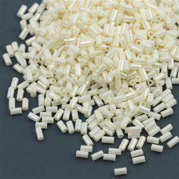 Toho Bugle #1 Opaque-Lustered Navajo White 3mm [5g]