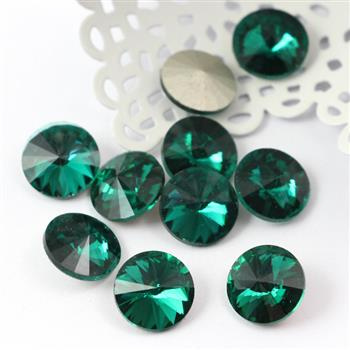 Kaboszon szklany moneta stożkowa fasetowana emerald 12mm