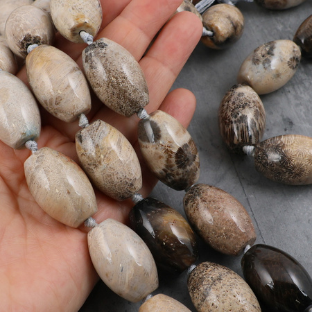 Fossil oliwka gładka 30x20mm