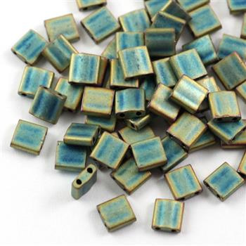 Miyuki Tila Beads 5x5x1,9mm Matted Metallic Green Iris [30szt]