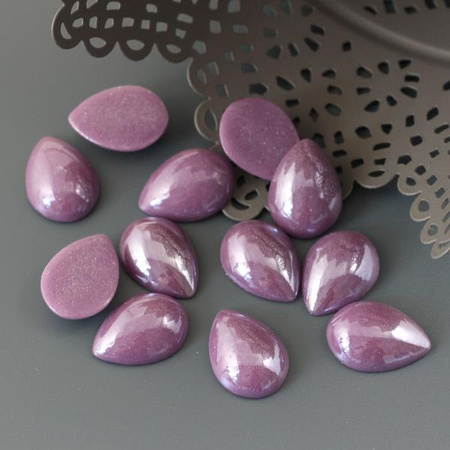 Kaboszon ceramiczny luster fioletowy łezka 18x13mm