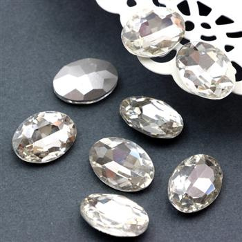 Kaboszon szklany owal fasetowany crystal  18x13mm