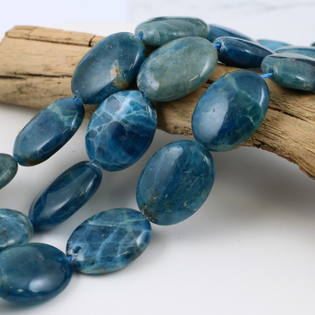 Apatyt owal gładki 16x12mm