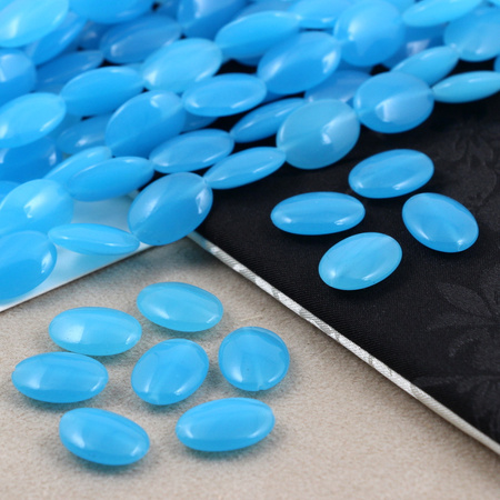 Jadeit owal gładki niebieski 18x13mm