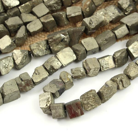 Piryt nieregularna kostka 12mm