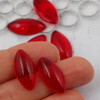 Kaboszon szklany Siam Ruby wrzeciono 20x10mm