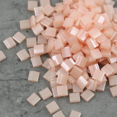 Miyuki Tila Beads 5x5x1,9mm Pink Pearl Ceylon [30szt]