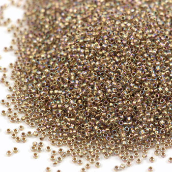 Toho Round 15/0 Gold-Lined Rainbow Crystal [5g]