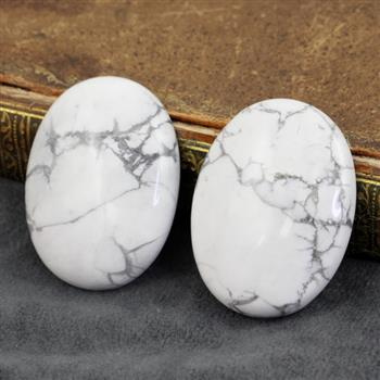 Kaboszon howlit marmurkowy owal 40x30mm