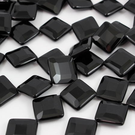 Onyks romb/kwadrat fasetowany 20mm