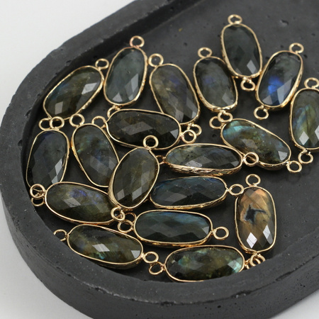 Łącznik w złotej oprawie labradoryt owal 29x11mm