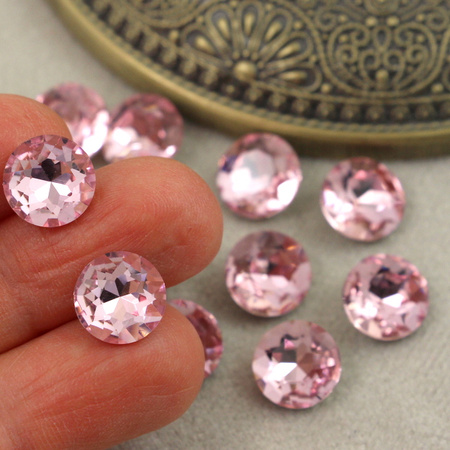 Kaboszon szklany moneta stożkowa fasetowana chaton Flamingo 10mm