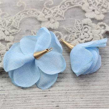 Ozdobny kwiatek w tulejce błękitny 50mm