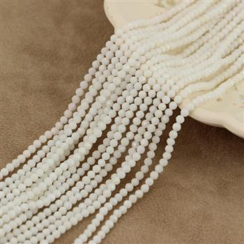 Koral biały kula fasetowana 2mm [sznur 39cm]