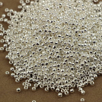 Toho Round 11/0 Silver Plated [2g]