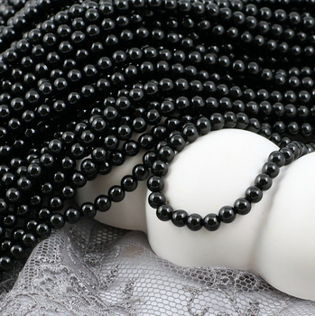 Spinel czarny kula gładka 3mm