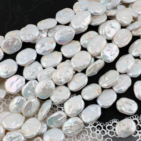 Perła słodkowodna baroque biała nieregularny owal 19x15mm