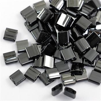 Miyuki Tila Beads 5x5x1,9mm Black Vacuum Hematite Full [30szt]