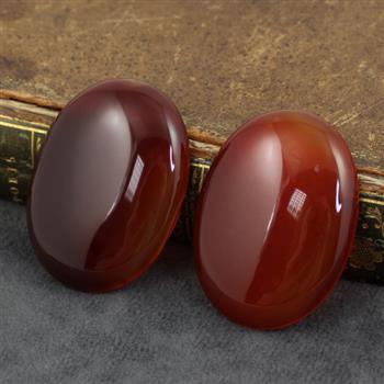 Kaboszon karneol owal 40x30mm