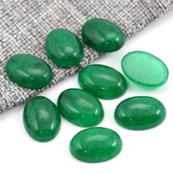 Kaboszon jadeit zielony owal 18x13mm