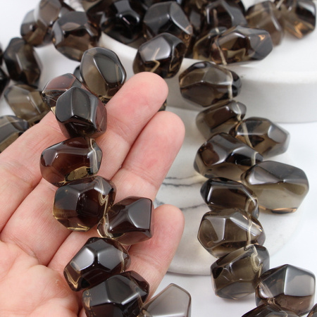 Kwarc dymny bryłka 24x18mm