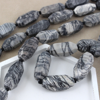 Jaspis zebra baryłka oliwka fasetowana 30mm