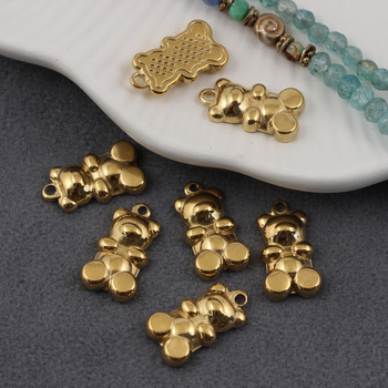 Zawieszka miś stal szlachetna pozłacana 19x11mm