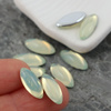 Kaboszon szklany Milky Jonquil - Silver Foiled wrzeciono 15x7mm