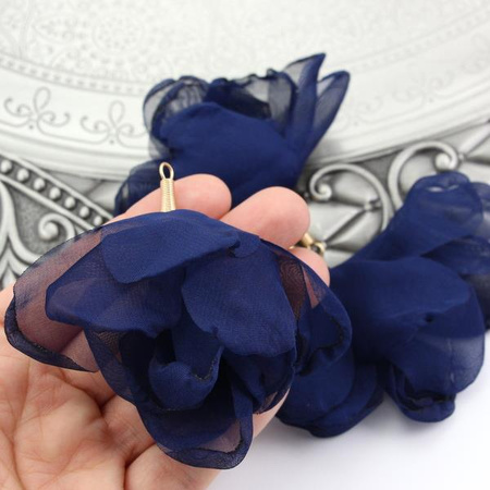 Szyfonowy kwiatek w tulejce granatowy 80mm