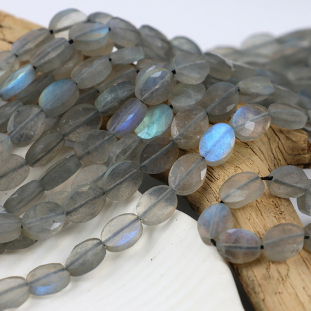 Labradoryt owal fasetowany 8x6mm [8szt]