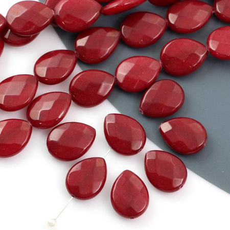 Jadeit łezka fasetowana czerwona 20x15mm
