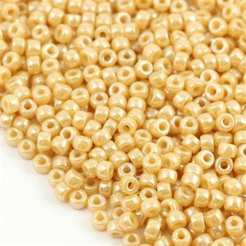 Matubo 8/0 Luster Opaque Ivory [10g]