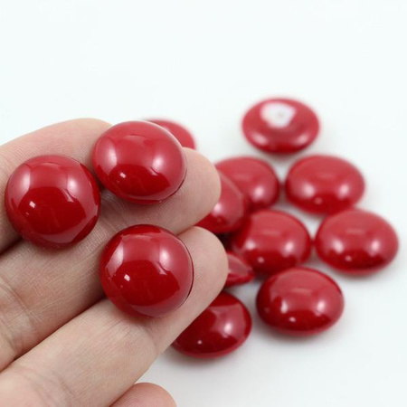 Kaboszon szklany czerwony winny moneta 18mm