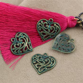 Zawieszka metalowa mosiądz patynowany serce ażurowe 22x21mm