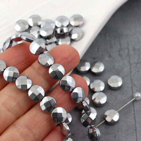 Hematyt moneta fasetowana srebrna 8mm