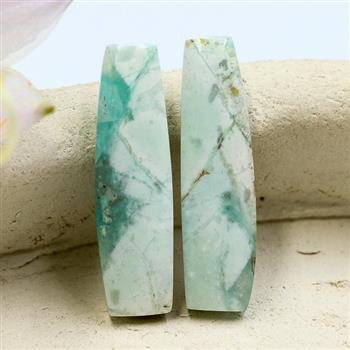 Kaboszony opal blue 26x7x4mm [para]