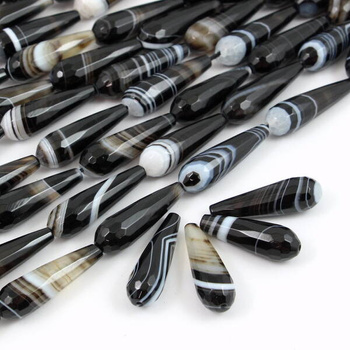 Sardonyks kropla fasetowana 30x10mm