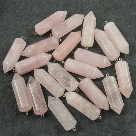 Zawieszka kwarc różowy grot 45x15mm