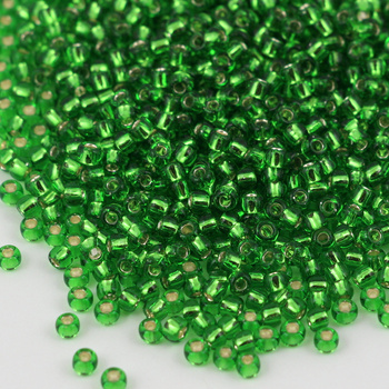 Toho Round 8/0 Silver-Lined Peridot [10g]