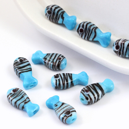 Szklana niebieska ryba 20x10mm